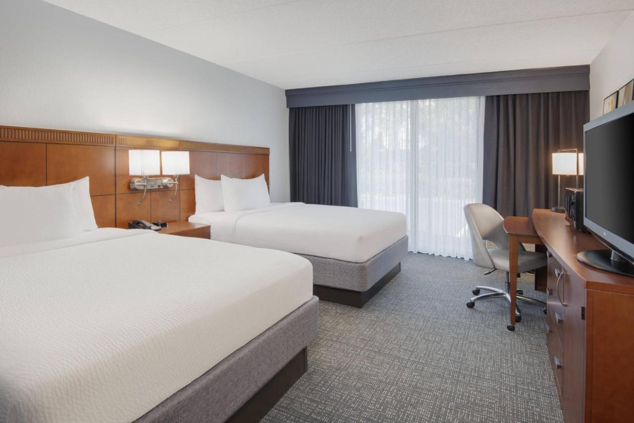 Courtyard By Marriott Augusta Hotel Exterior photo