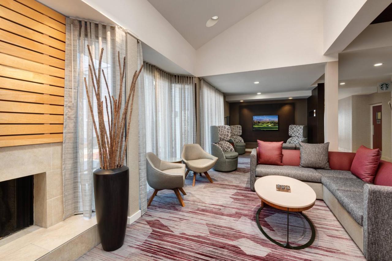Courtyard By Marriott Augusta Hotel Exterior photo